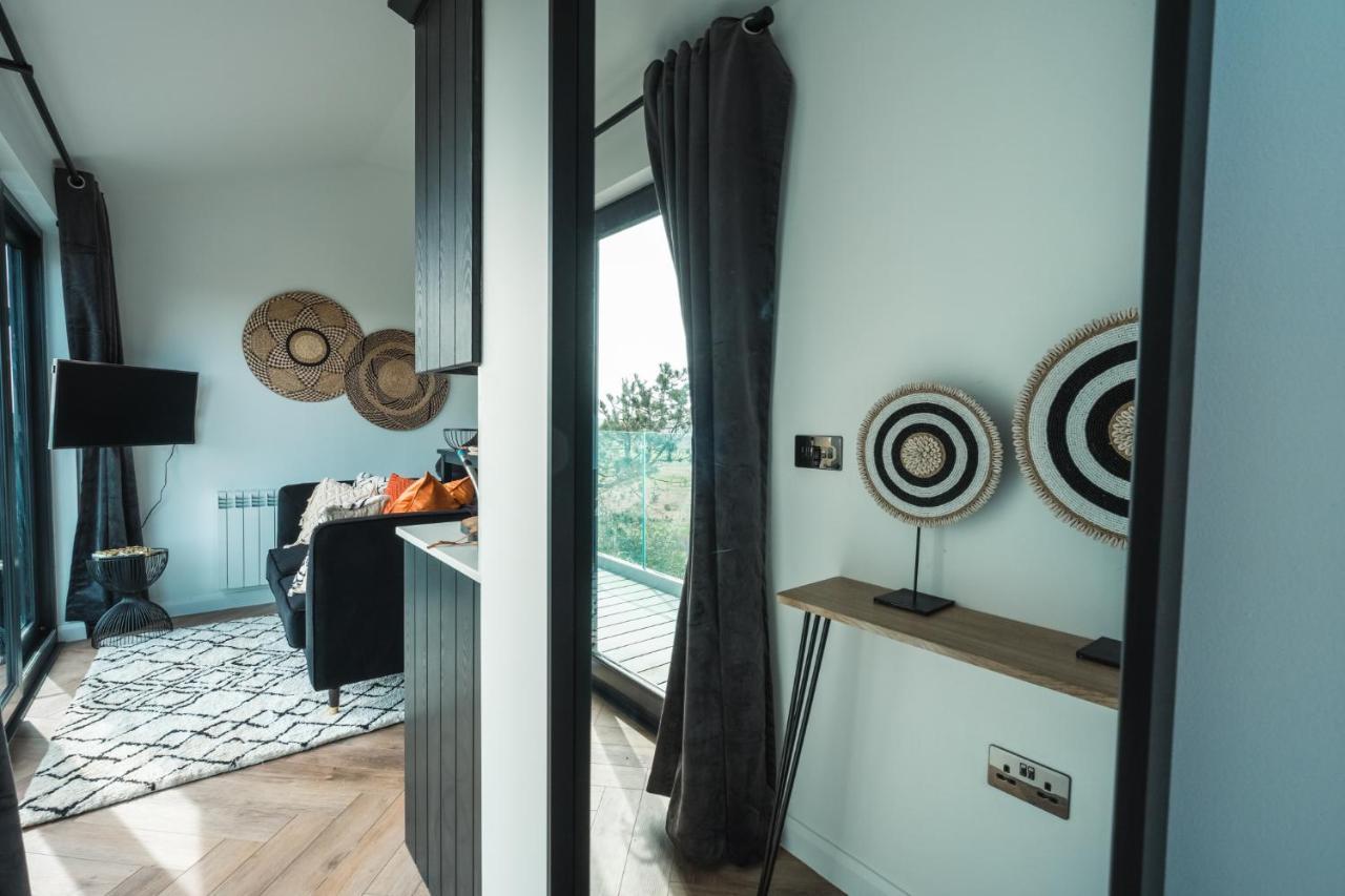 Апартаменти Priory Bay Escapes - Visum Тенбі Екстер'єр фото